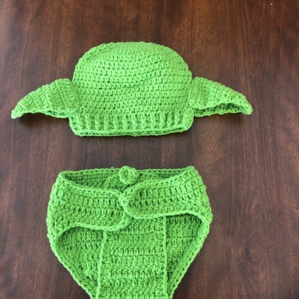 Knitted Baby Star Wars Yoda Costume